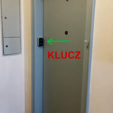 Wygodne Mieszkanie Stare Miasto Апартаменты *